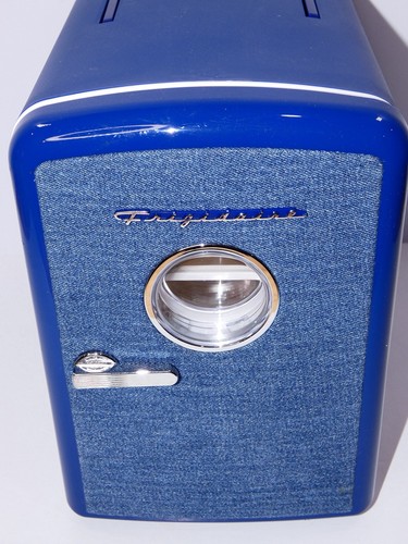 Frigidaire can liter mini - 9, can/6